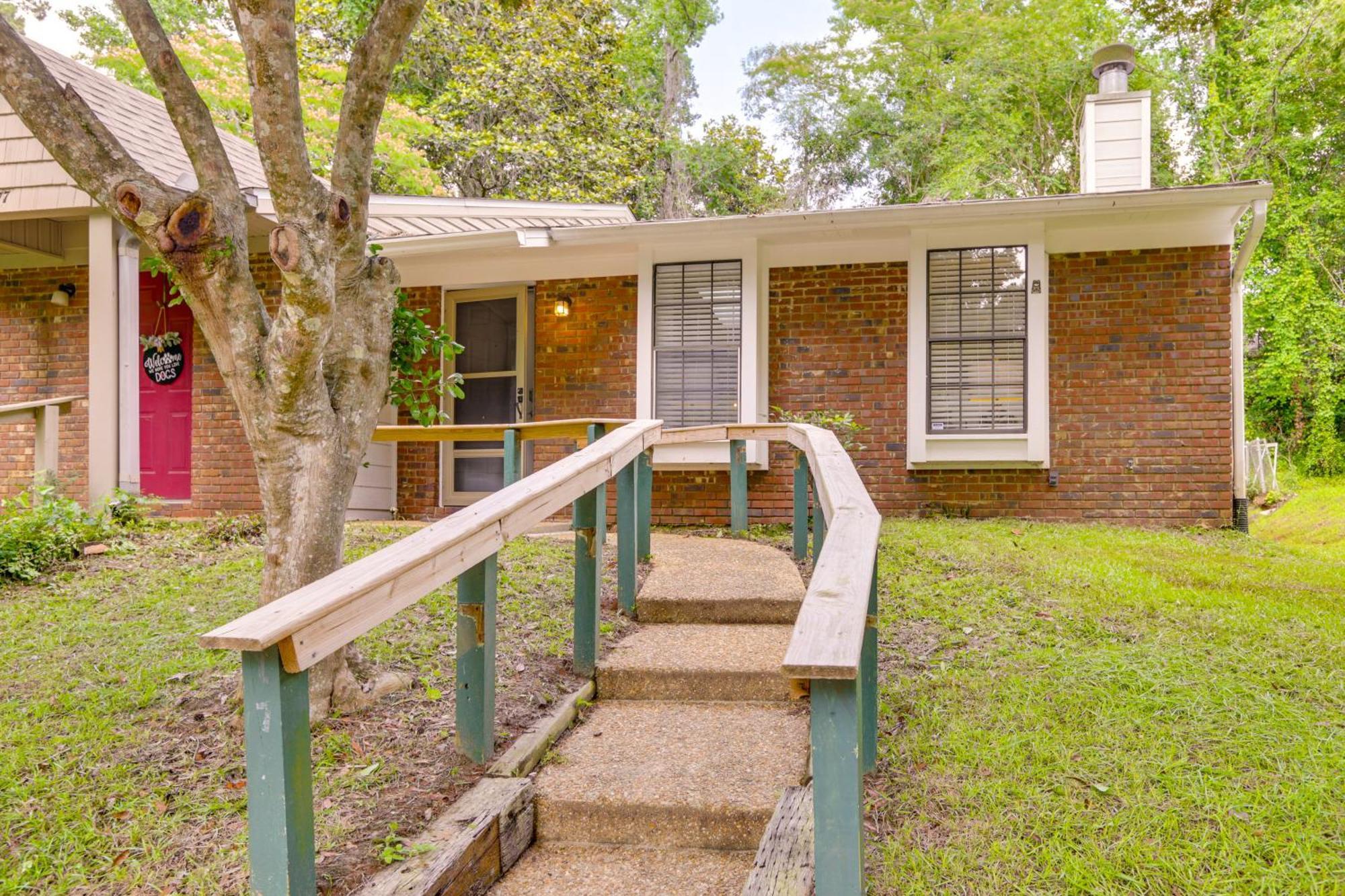 Pet-Friendly Tallahassee Home Near Downtown! Exterior photo